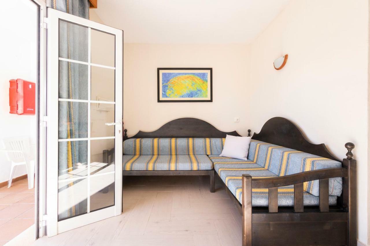 Апартаменти Apartamento En Cala'N Bosch - Cap D'Artrutx Екстер'єр фото